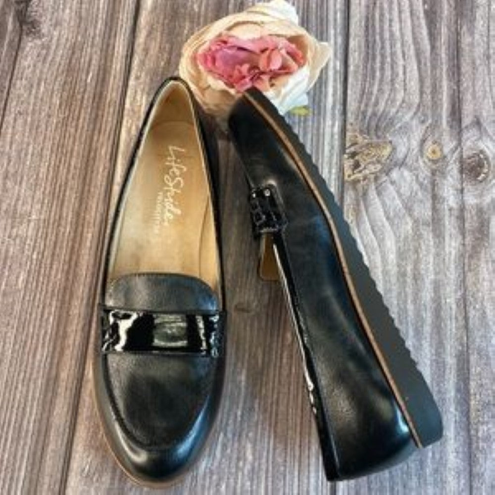 LIFESTRIDE Zee Slipon Loafers 9M